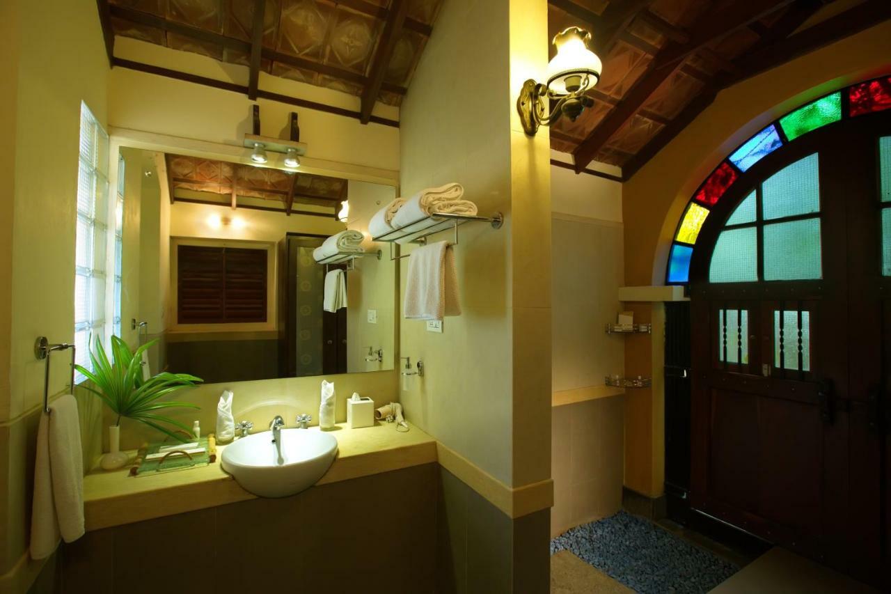 Tea Bungalow Kochi Extérieur photo